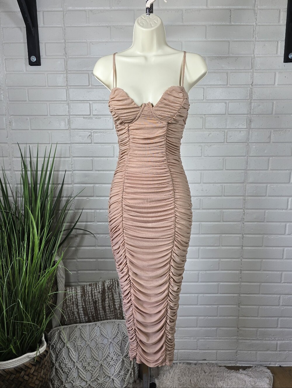Hera Ruched Blush Pink Brown Spaghetti Strap Bodycon Midi Dress Small